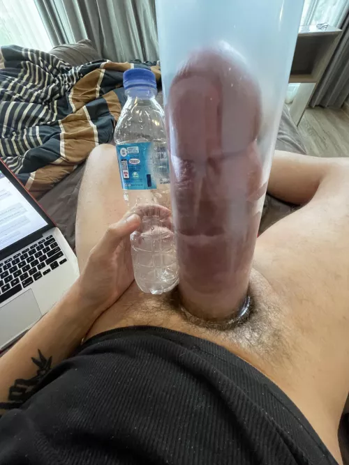 Water bottle level achieved by nohidingstyle