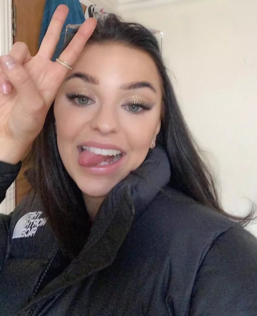 We all know a girl with a north face puffer posted by jamiem007