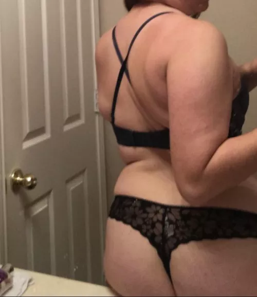 We are bored (31f) kik the same as username by Tex_832