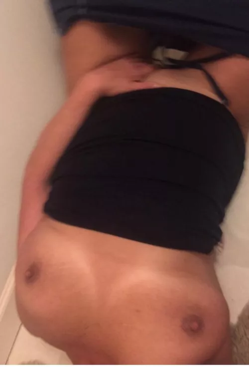 We can take turns examining!!!! by HeavensTwilight