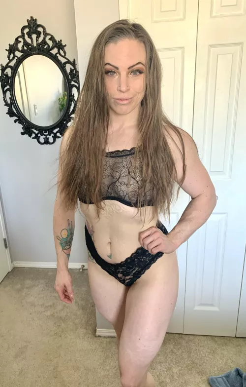 We got invited to a party this a(f)ternoon. This is what I wore. by Honest_Possibility3