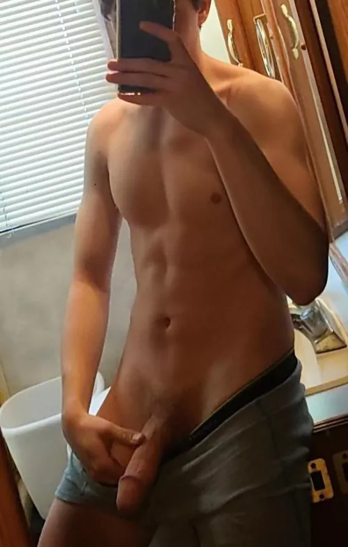 We have the best community on Reddit here :) by DunkeyKung64