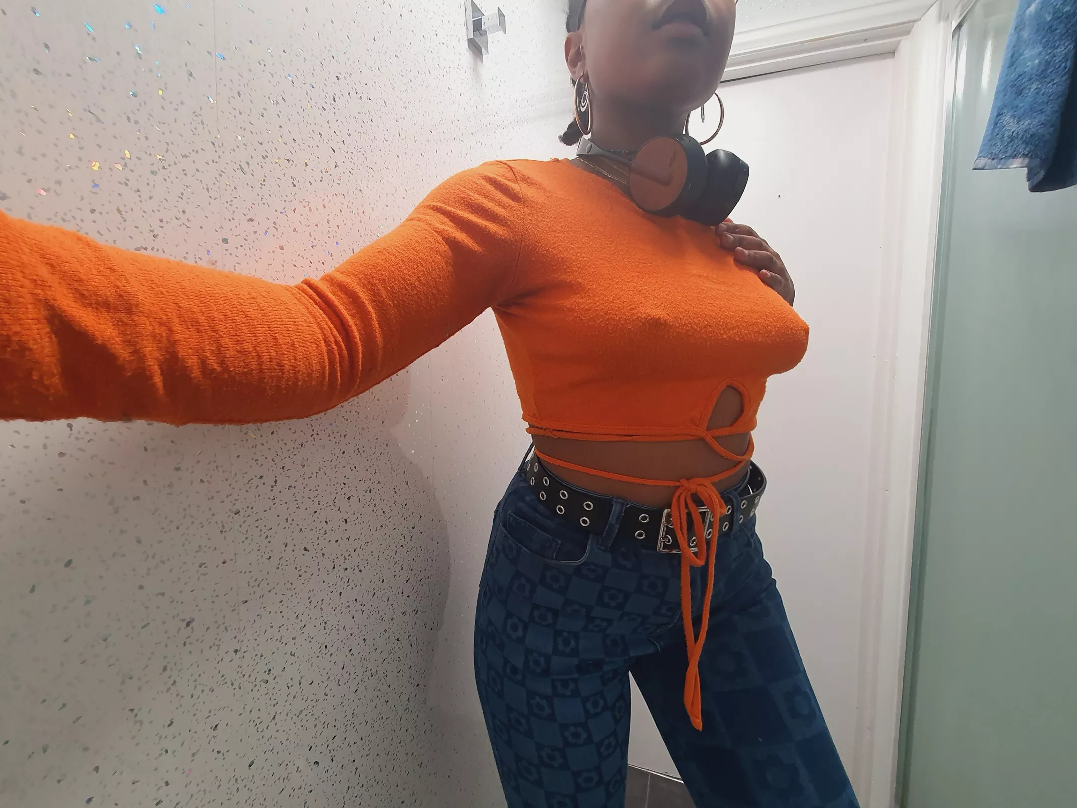 we like the colour orange posted by jadedxj4deite