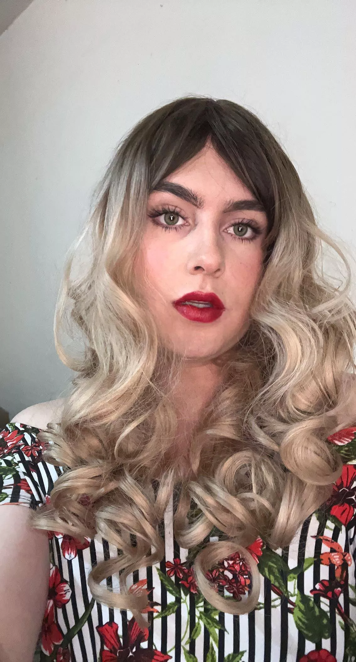 Wearing gfs clothes 🤫 🤐👠💄💋👗 posted by SometimesKendrabr