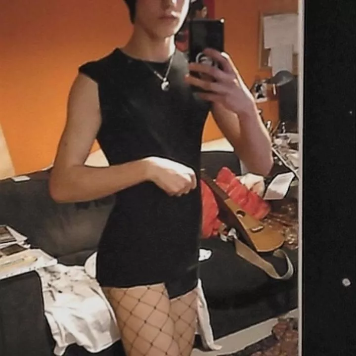 wearing this to IKEA😎 posted by Sitholulu