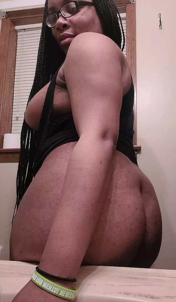 🍑WEDNESDAY 🍑 posted by evaKenny92