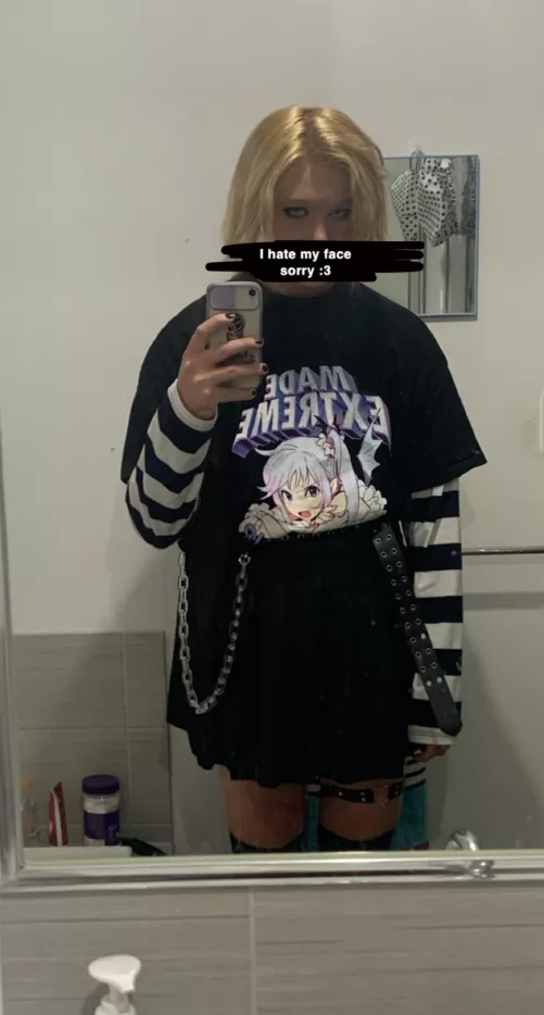 Week 2 of posting until I get a femboy bf/gf UwU - I need a hug :( by yum1ko