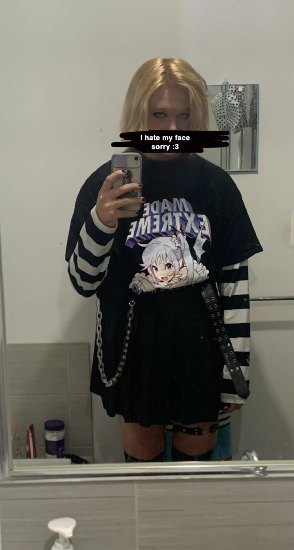 Week 2 of posting until I get a femboy bf/gf UwU - I need a hug :( posted by yum1ko