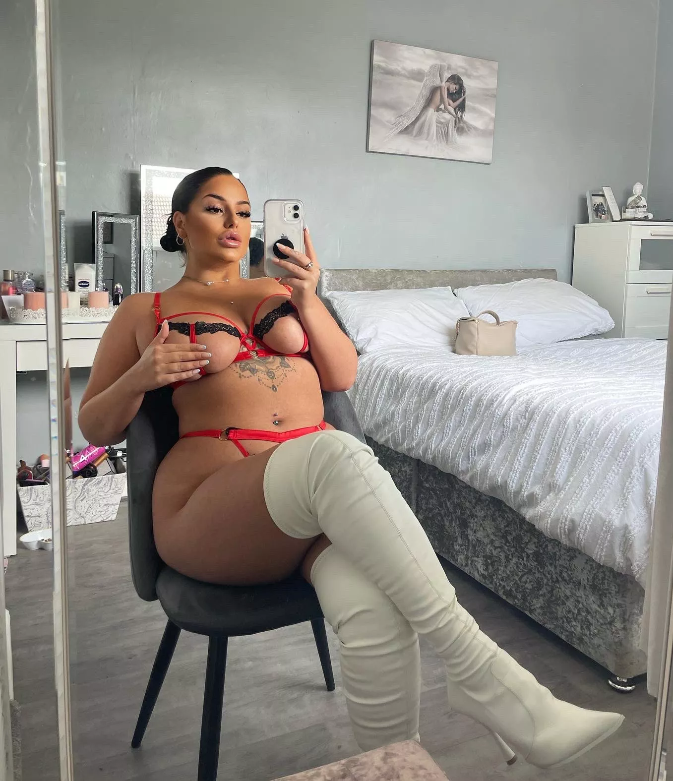 Well fu#k me, dam posted by camo_feet