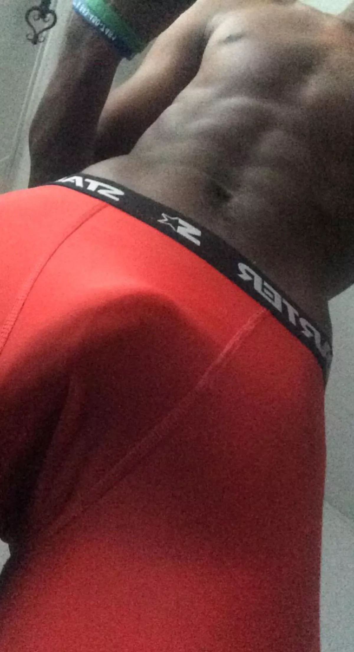 well hello😊 posted by Amazing_Big2690