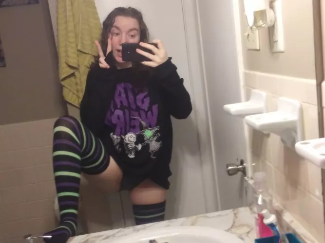 well I just noticed r/wouldyoufuckmygf got removed, so I guess you guys get to see my girlfriend now ❤️ by Invictus_Soul2