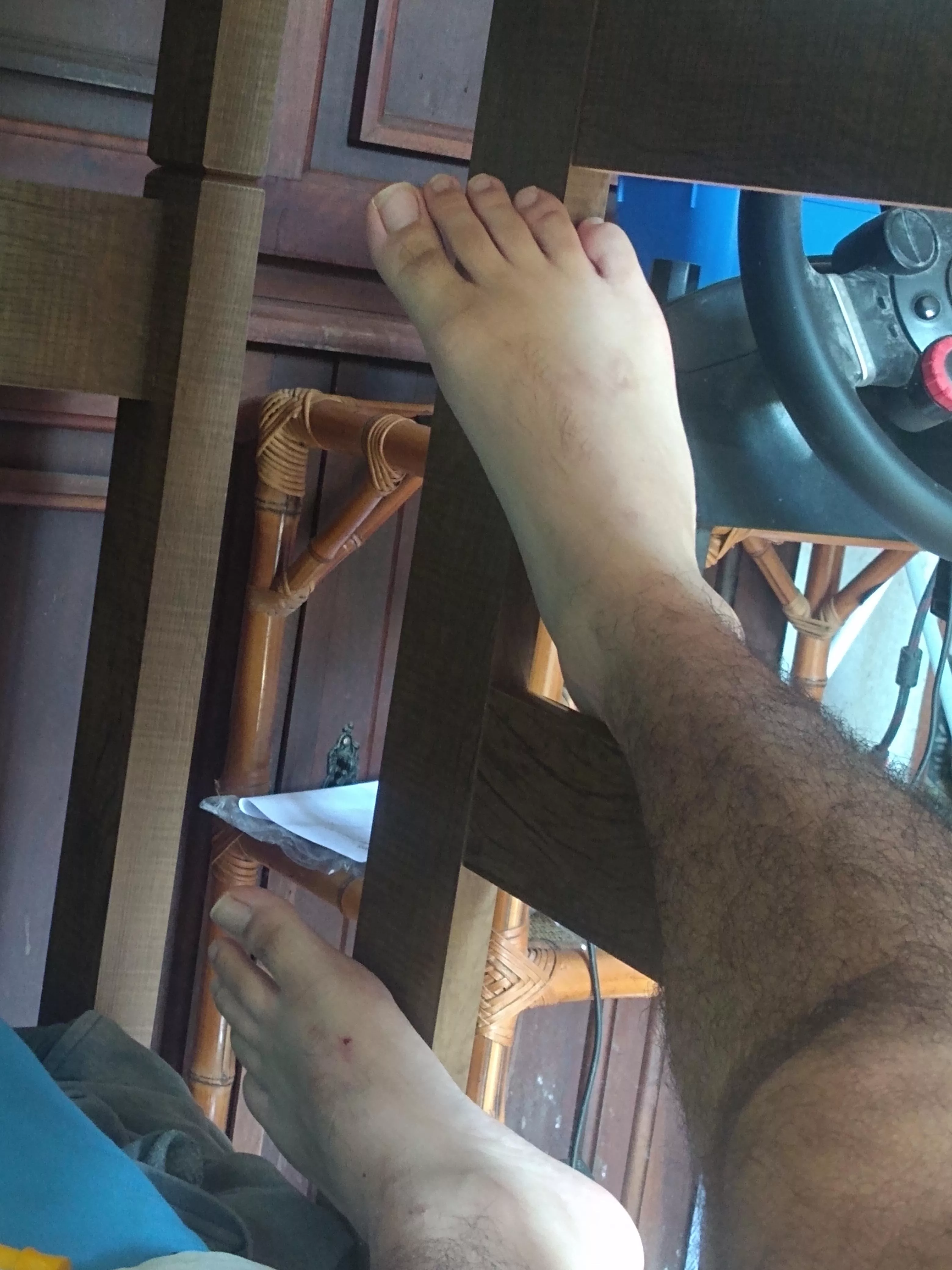 well, sometimes i never thought about show my feet, just see the nicest feets around. But there is it. a Brazilian feet. posted by GabrielSilvagbs