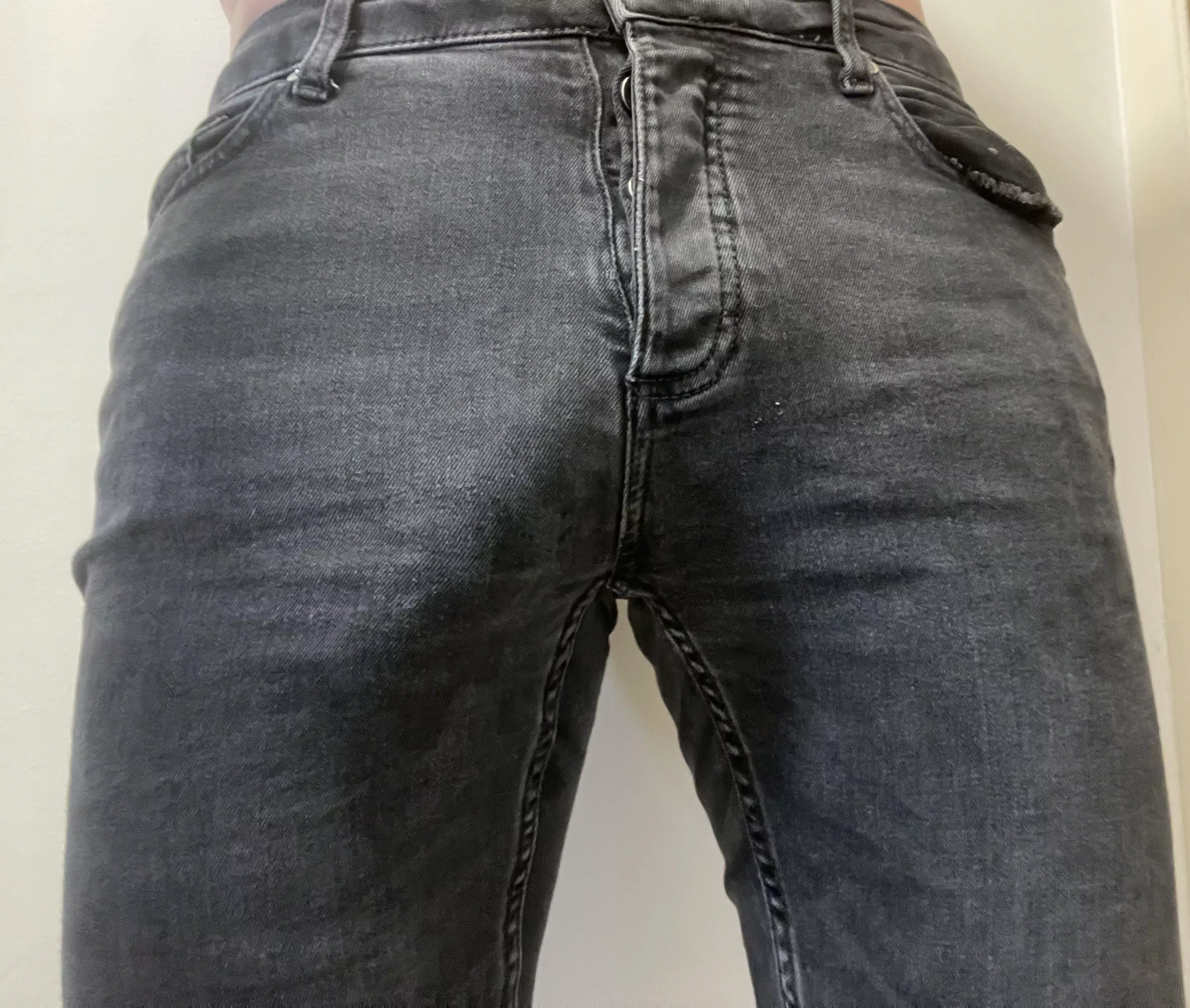 Went commando today. Would you have noticed? posted by Mysterious-Trash-945