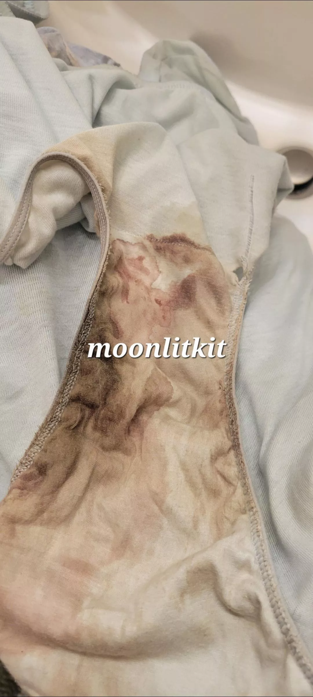 Went for a little bit of everything posted by Moonlit_KitLingrie