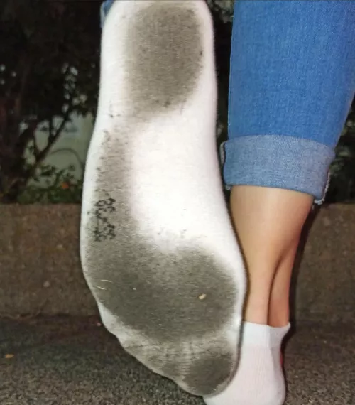 Went for a walk without shoes and got my socks dirty by ftwfc