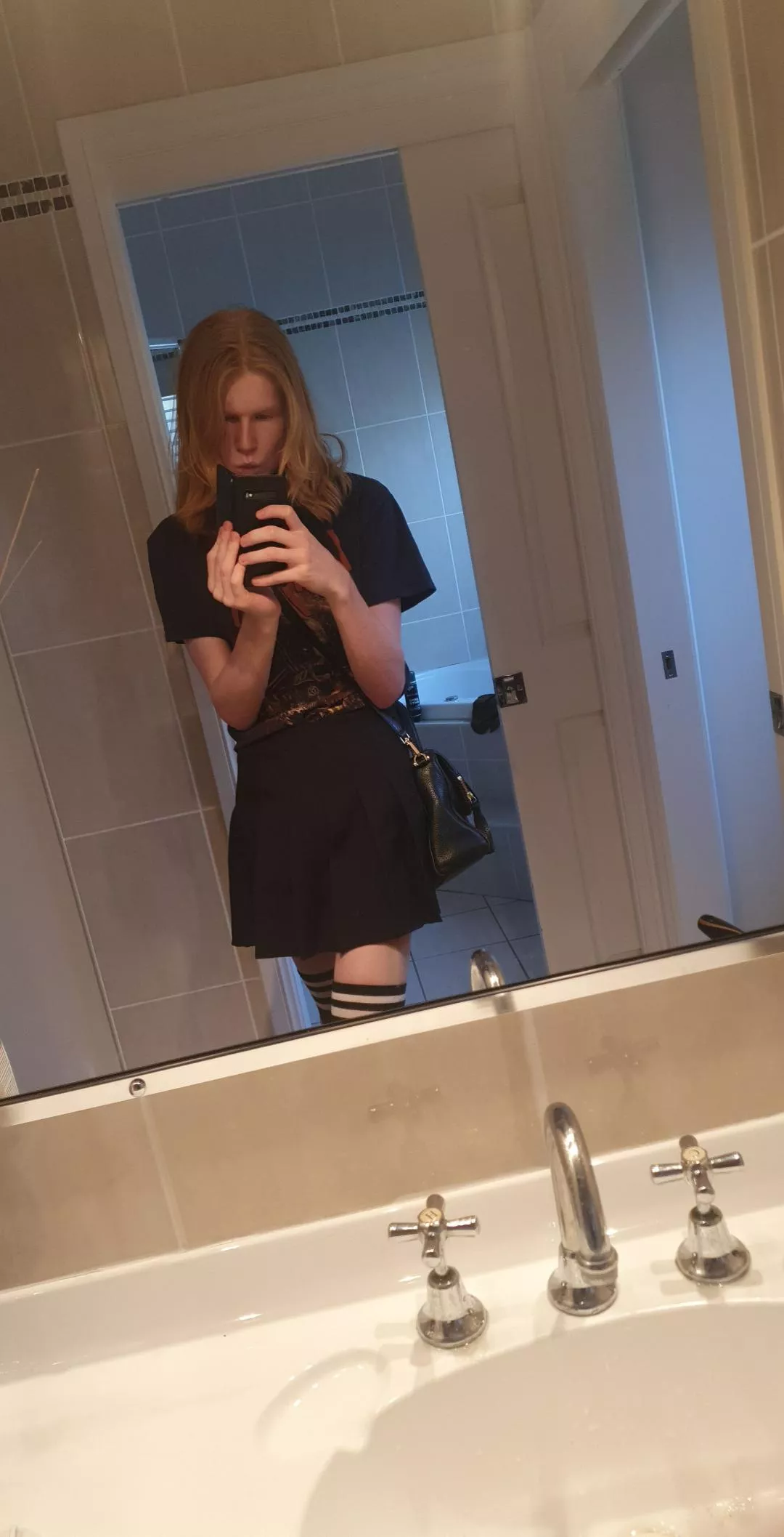 went out in public for the first time dressed as a girl posted by Chloeeveee