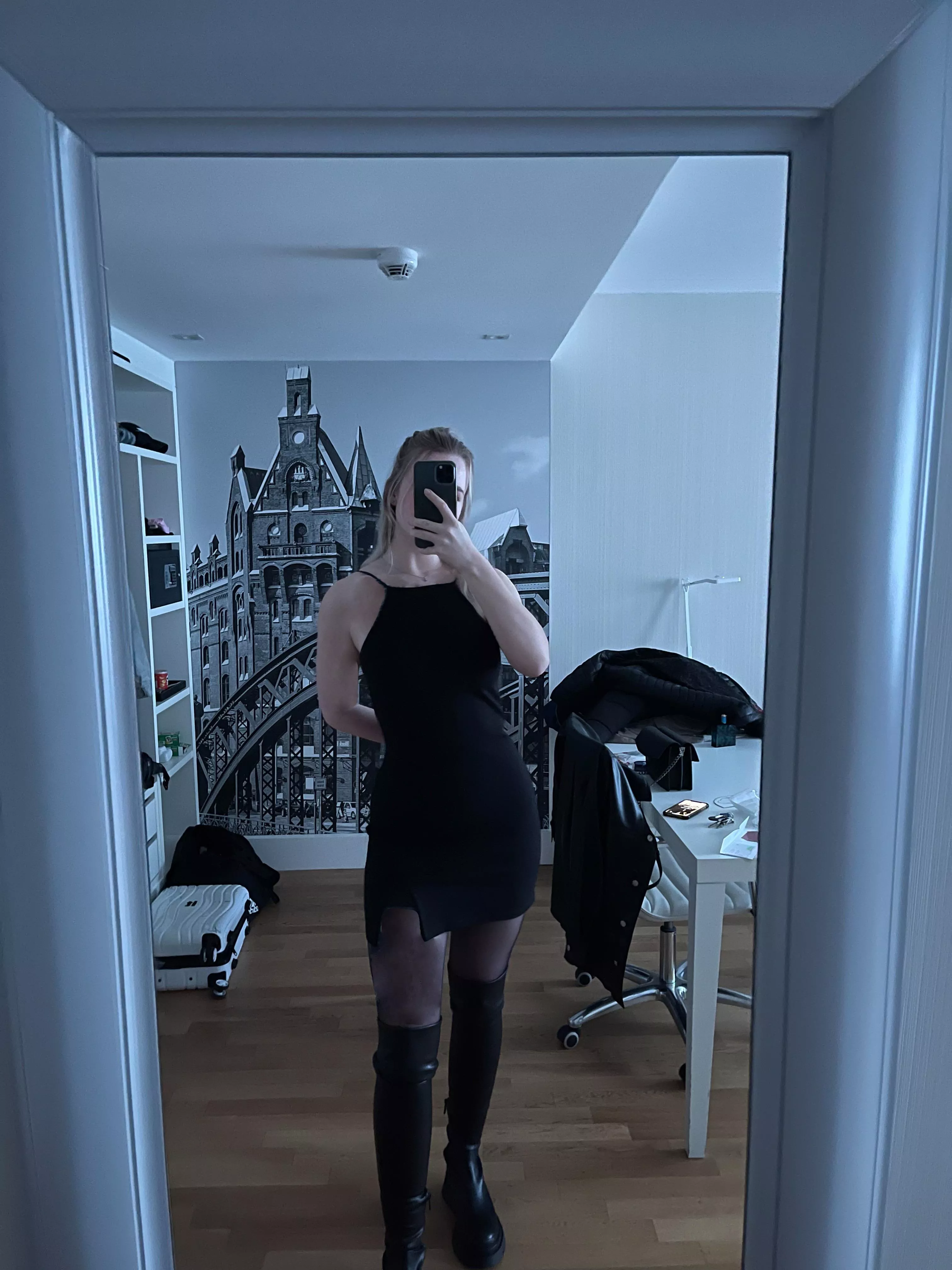 Went out last night😍 posted by Blonde_Vanilla