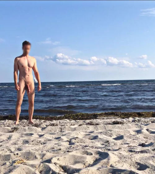 Went to the beach today by Eventyr88