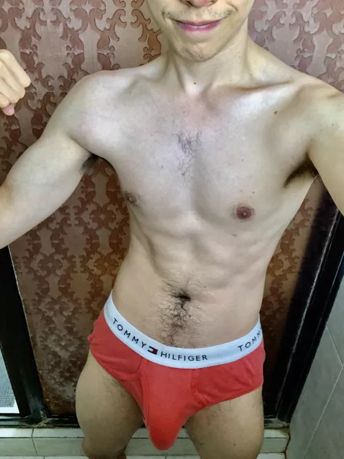 Wet big bulge by Hung_Bruno