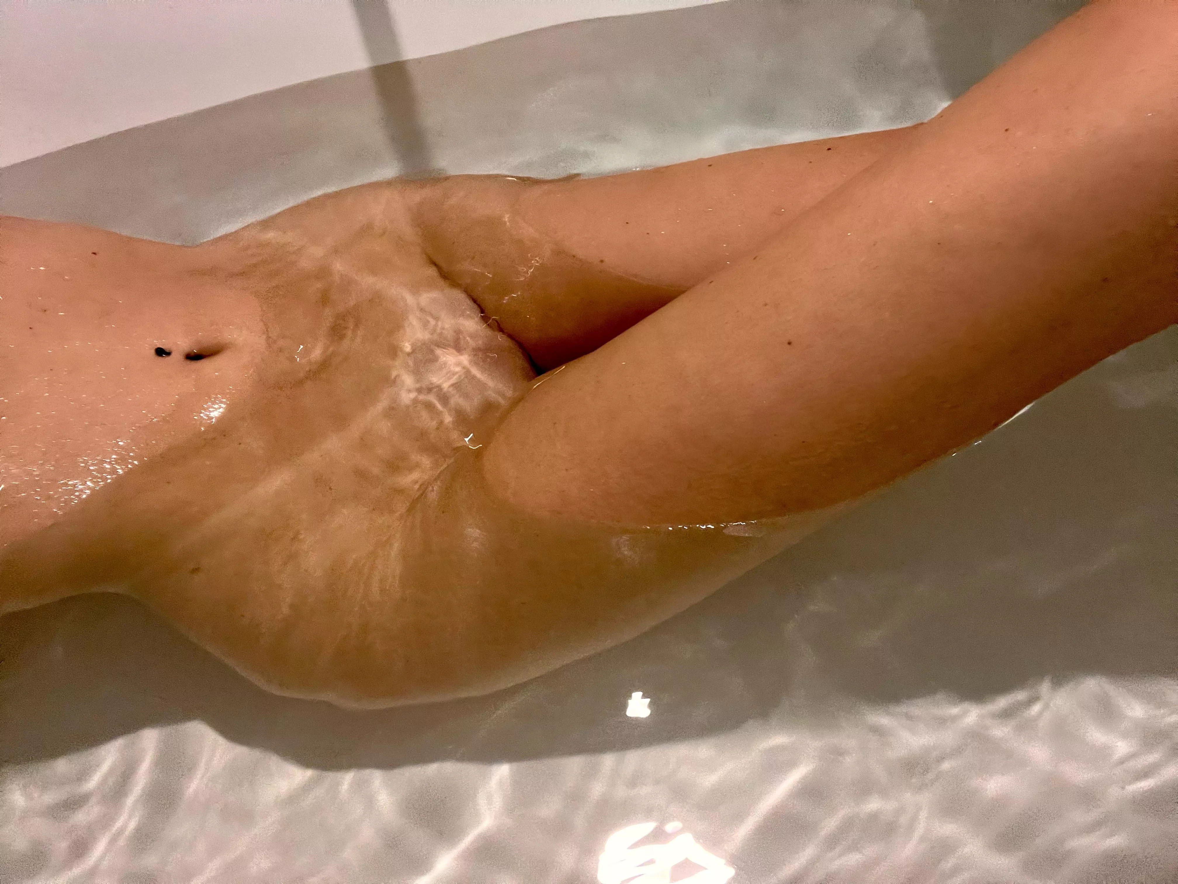 Wet lines anyone? posted by flywithjennifer