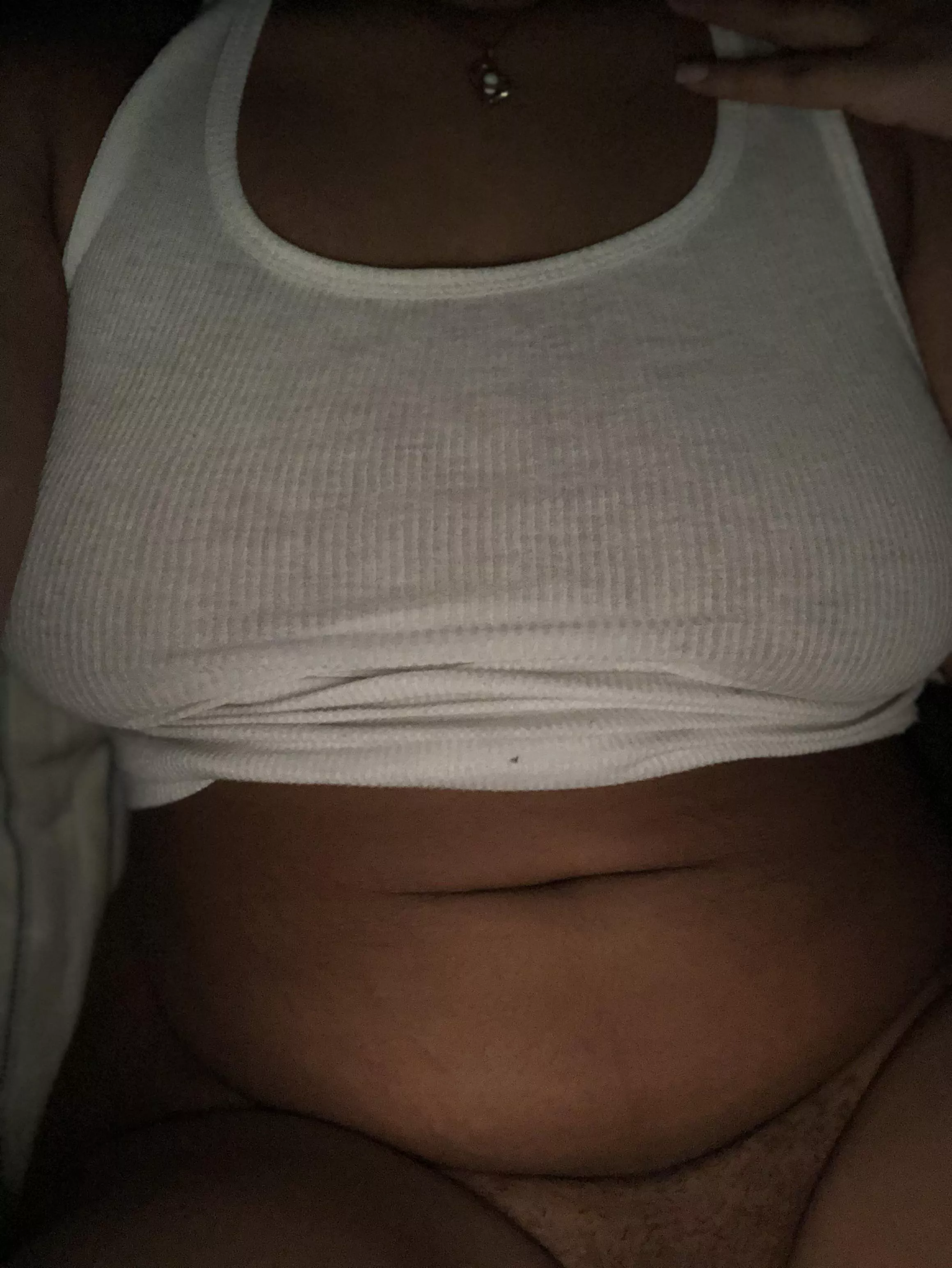 Wet my T-shirt 😈 posted by PreettyKittie