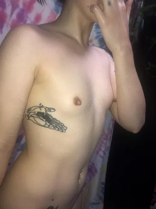 Wet out of the shower (: by elsiexdirt