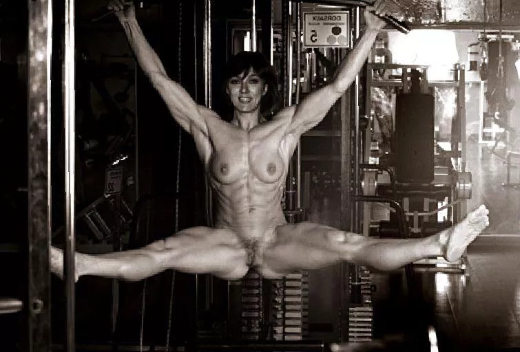 We’ve been trying to figure out who this is for years posted by Lost-Caterpillar1411