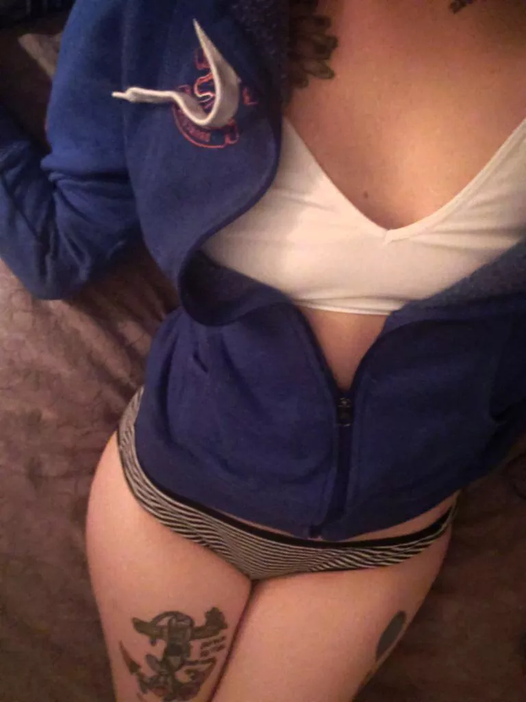 what a boring Saturday [f] posted by DefiantlyRadiant