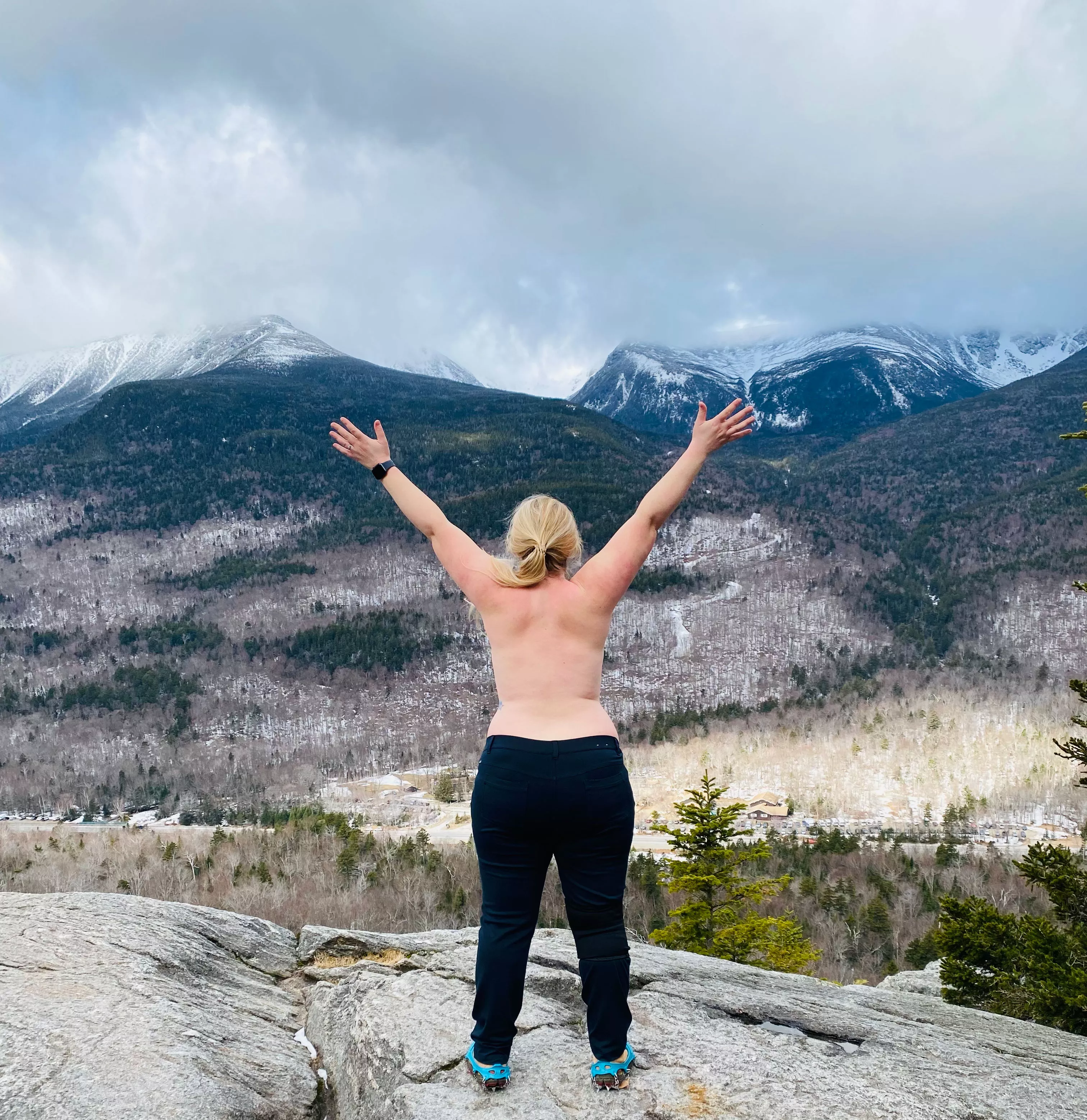 What a wild adventure! So many people down there... posted by Funlife4us