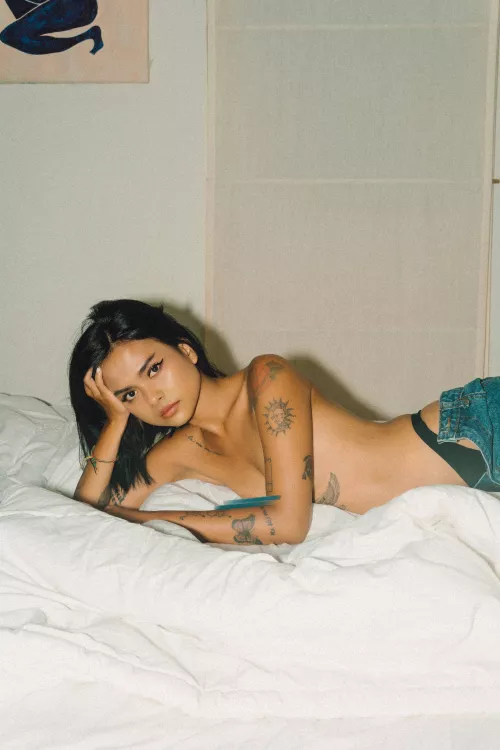 What am I doing in your inappropriate thoughts right now? by BlueSummer30