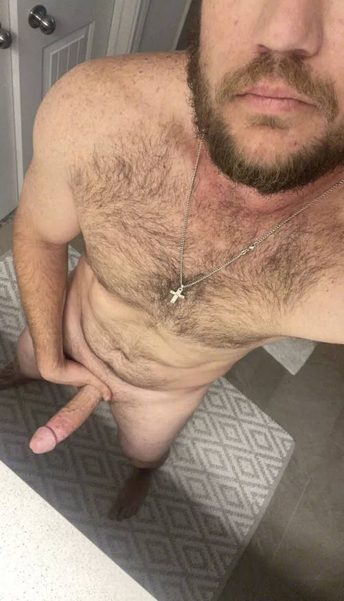 What caught your eye first, the beard or boner? by thattxcple93