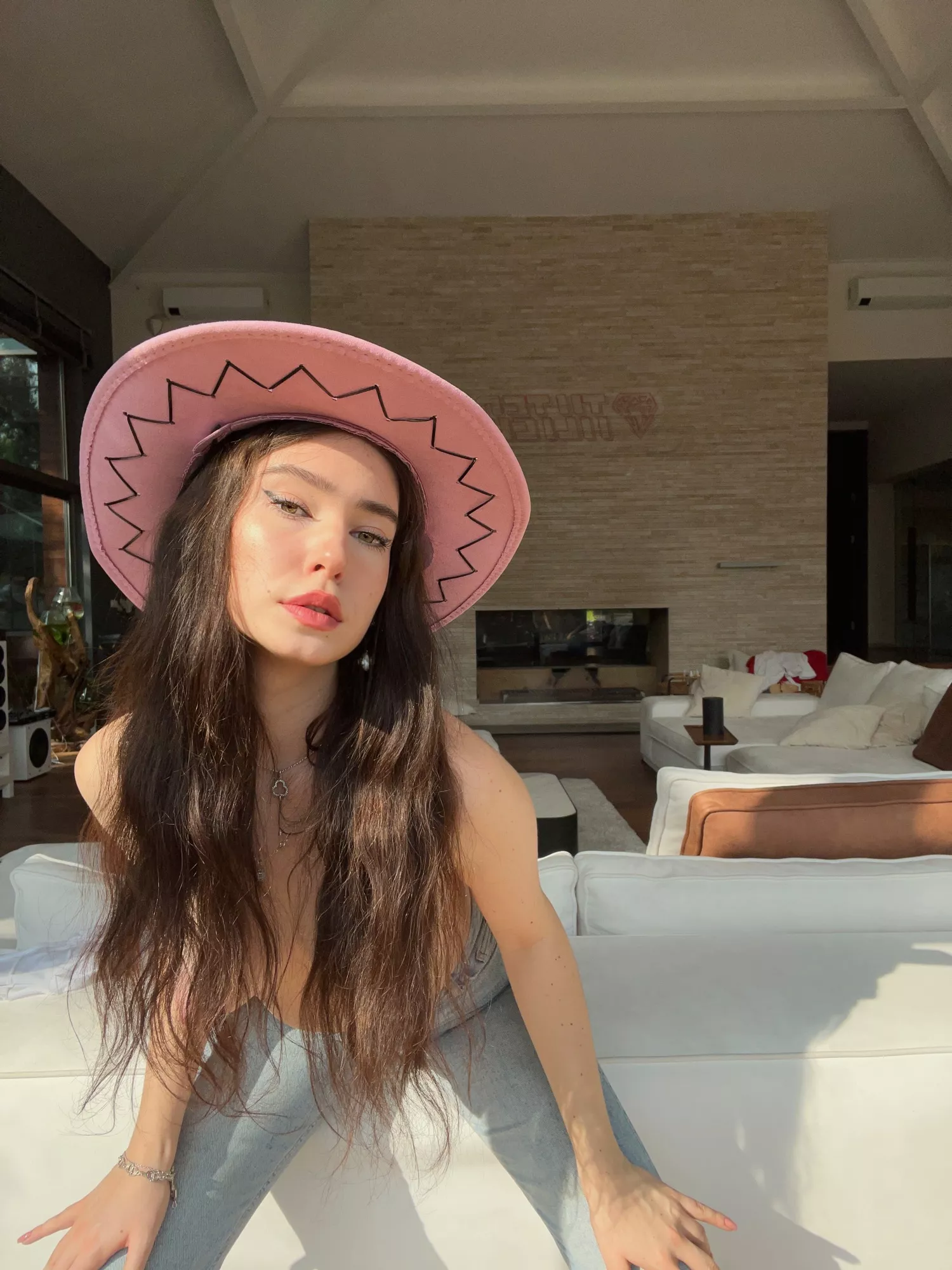 What do you enjoy most about this picture? posted by ViciousObscenity