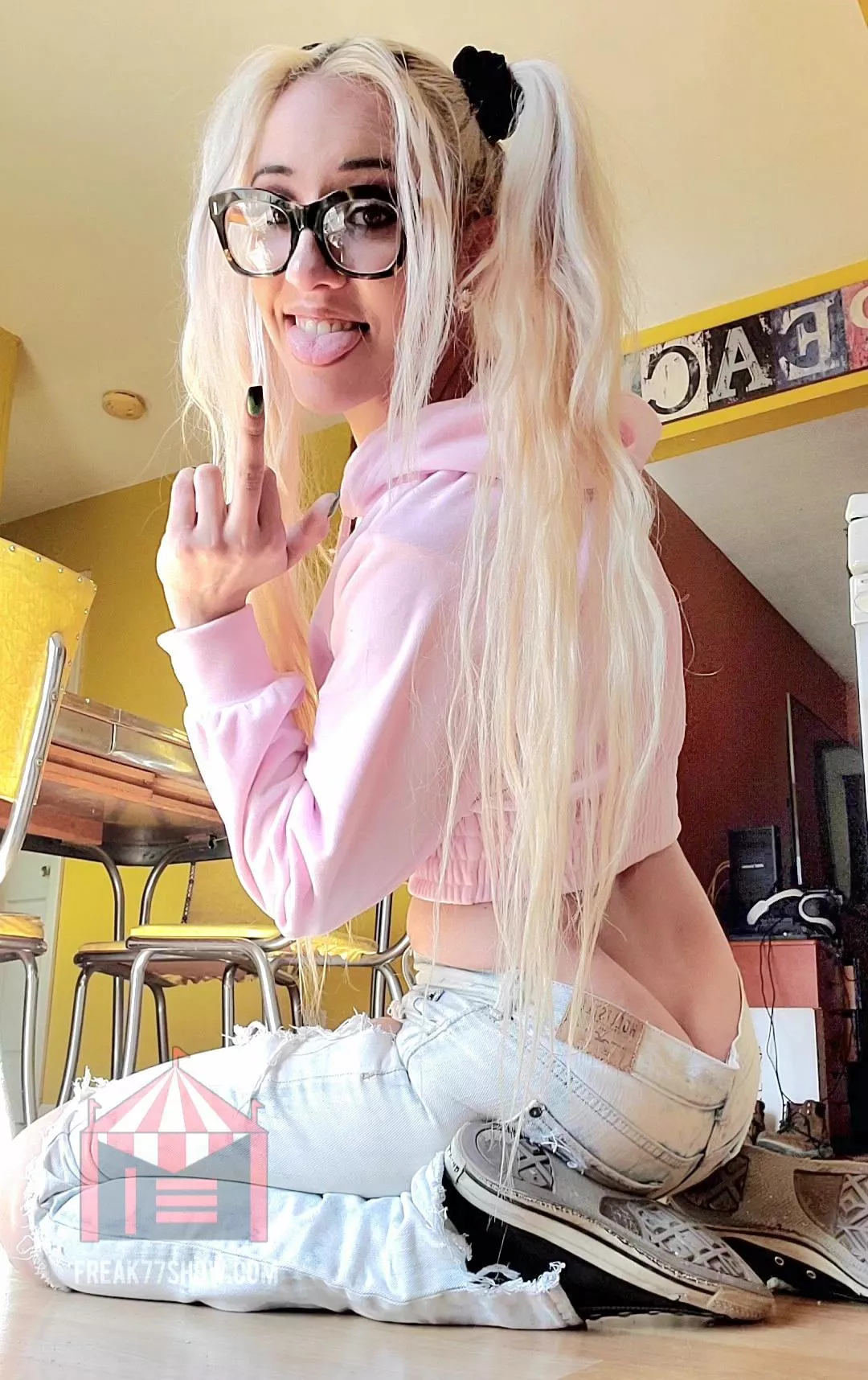 What do you like better... my pigtails or my buttcrack?! posted by freak7_7show