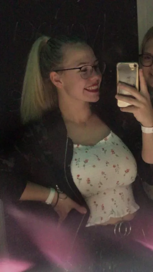 What do you think? Am i 🔥? by __niciisancz_