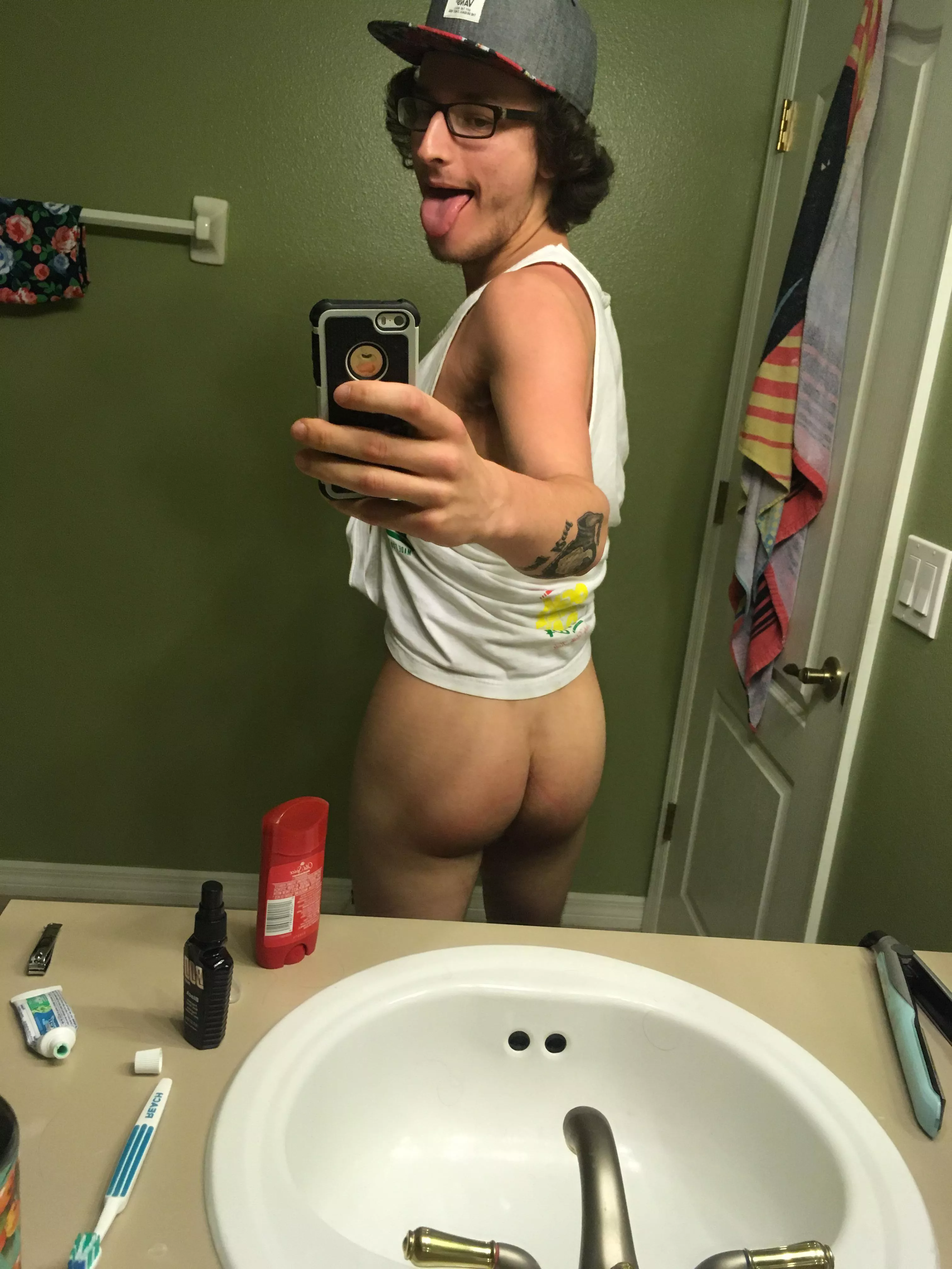 What do you think? Would you have me bend over? posted by DaveeyWavy