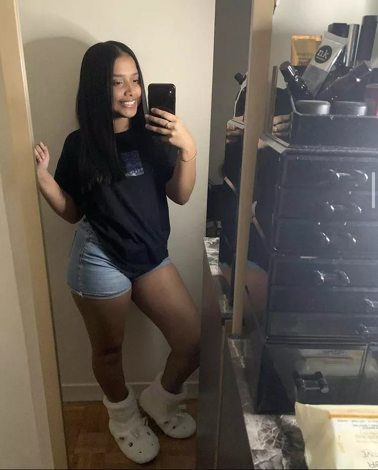 What if I was the neighbor next door ?? posted by YurixSimpx