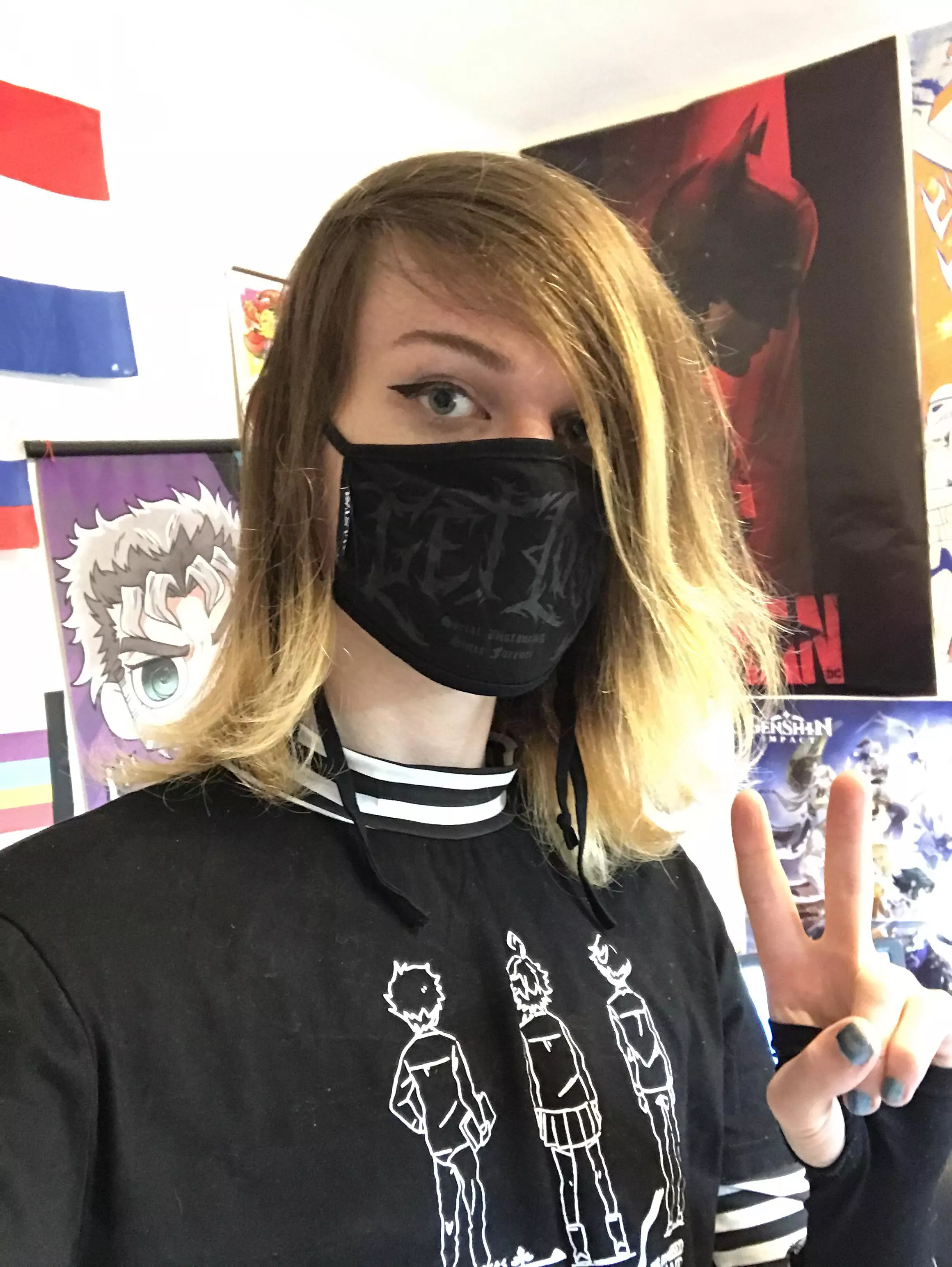 What installing discord does to a mf posted by PipyLonTeZ