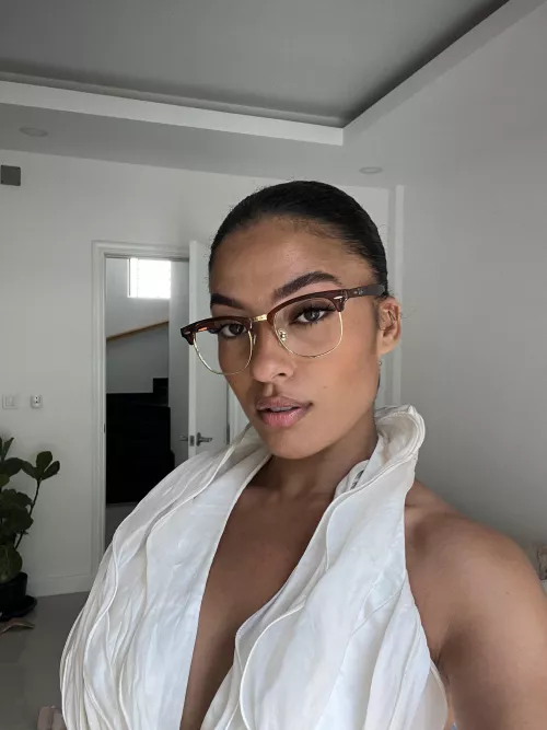 What is your favorite position ? 🤓 by giirlnextdoor