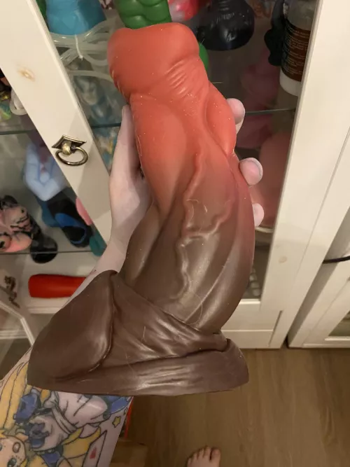 What is your opinion about Stan (this one is medium btw) by Jasmellox