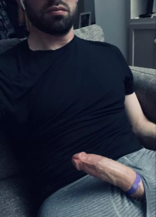 What is your opinion on pics with just the shaft? by friskyfox12345