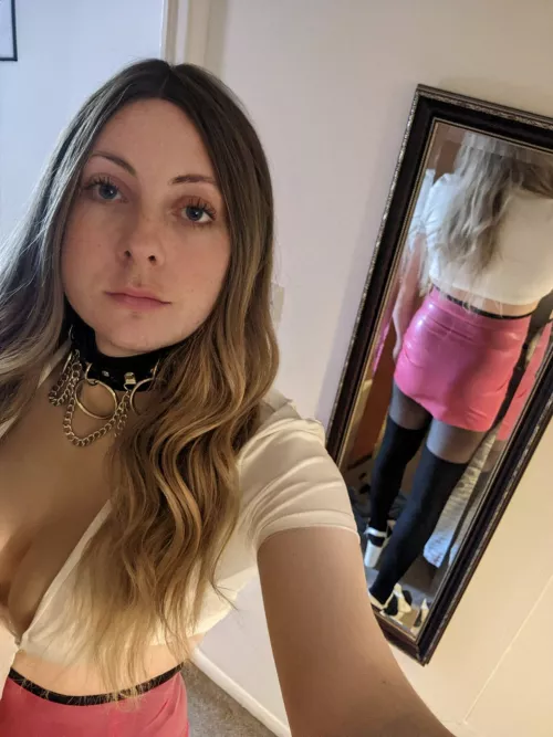 What my smile get you into bed? 💋 by BDSMPony