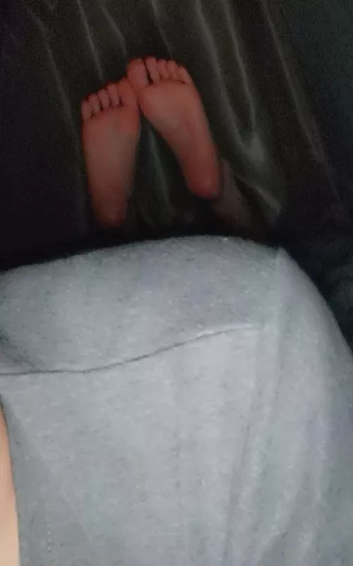 What u see when we FaceTime at night telling each other stories by stopitr