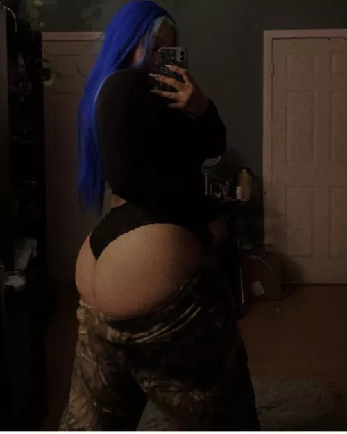 What would y’all bbc do to her ? by Brase818