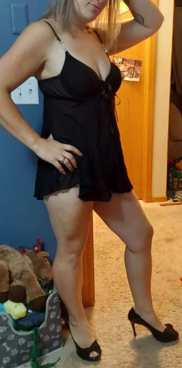 What would you do? 😘😘 posted by Sexymilf34