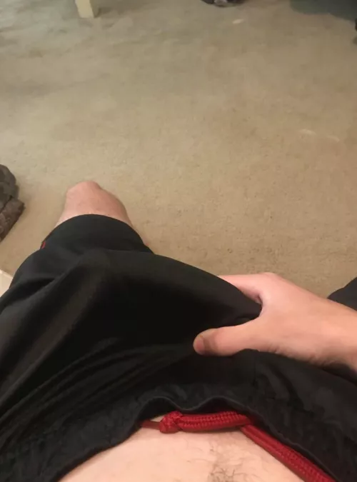 What would you do if you saw me walk by with this bulge? ;) by Ian_Irving