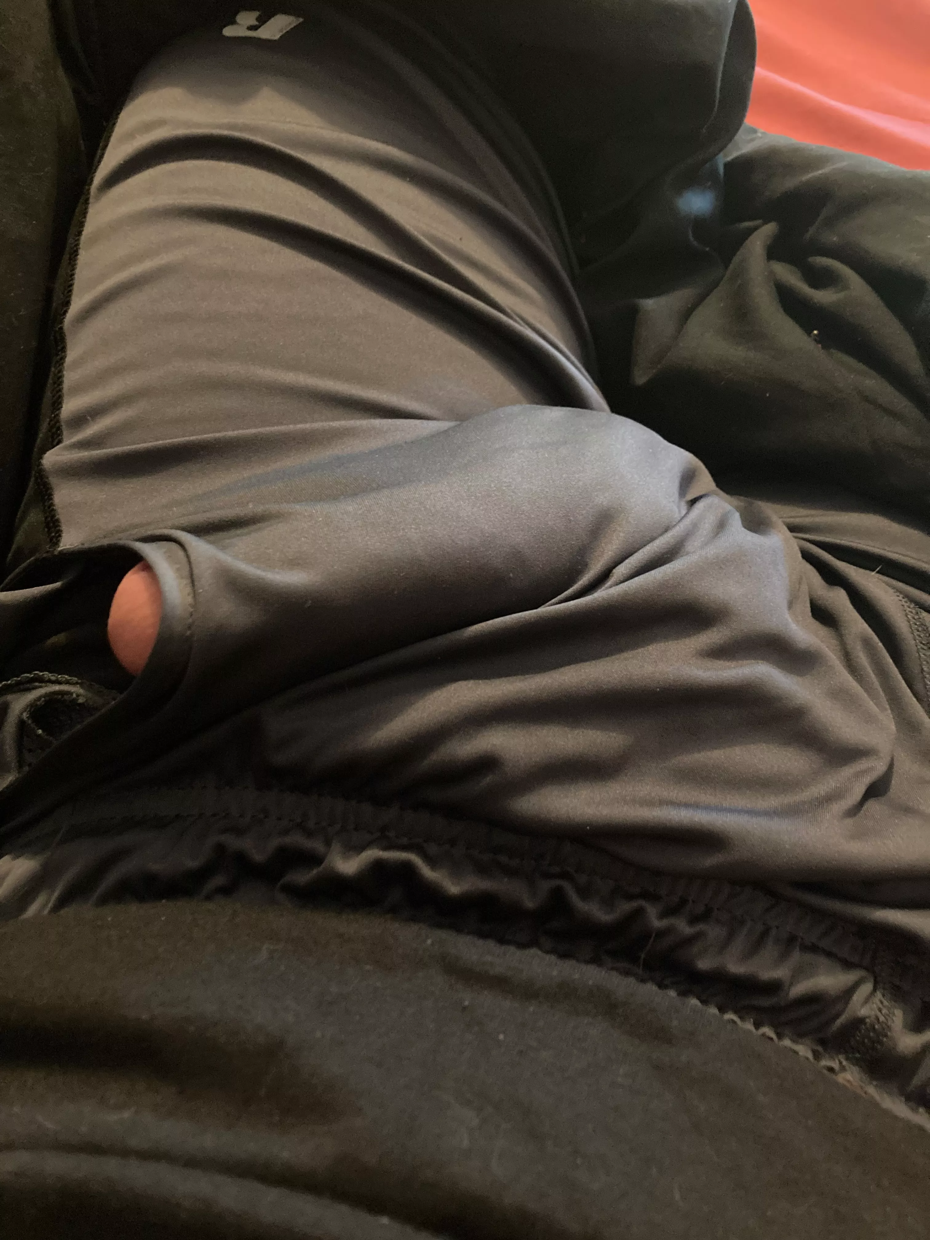 What would you do if you saw this in class? (18) posted by BigScaryBanana