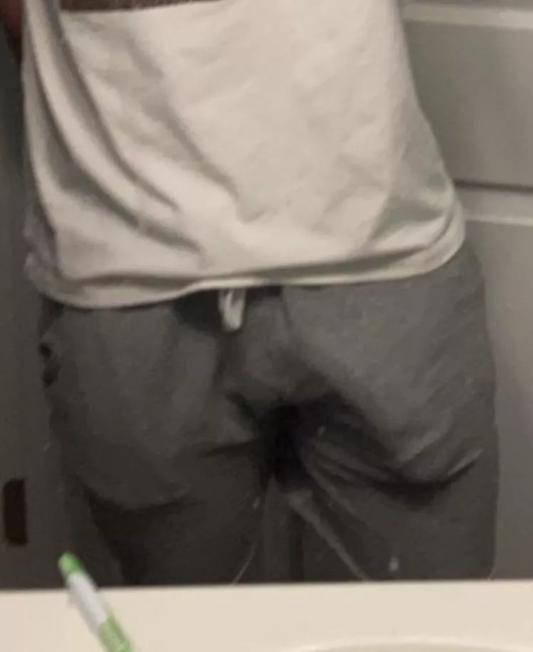 What would you do if you saw this in public? posted by Heretolearnspanish