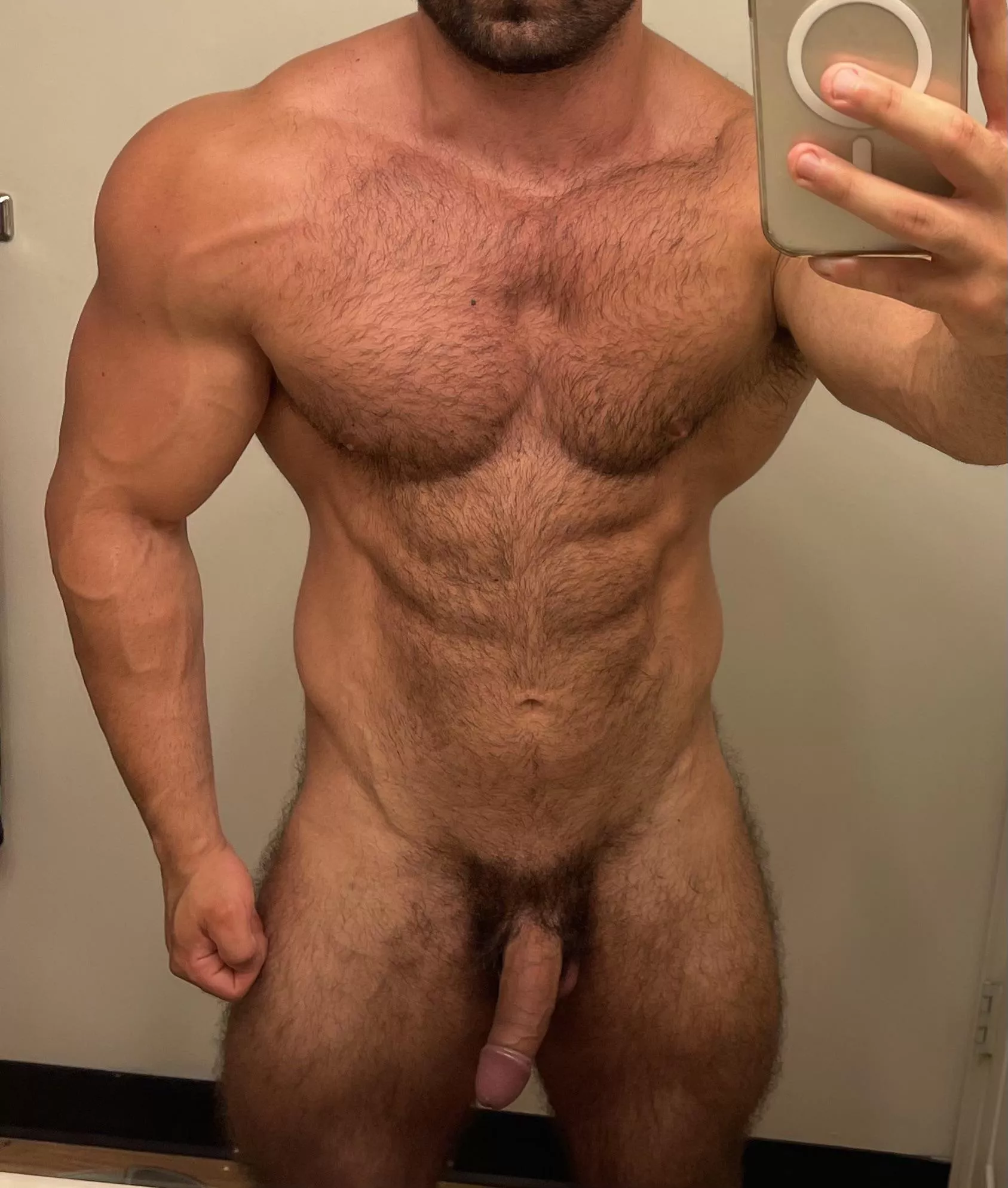 What would you do if you seen me naked in the locker room?😝 posted by fitlove69