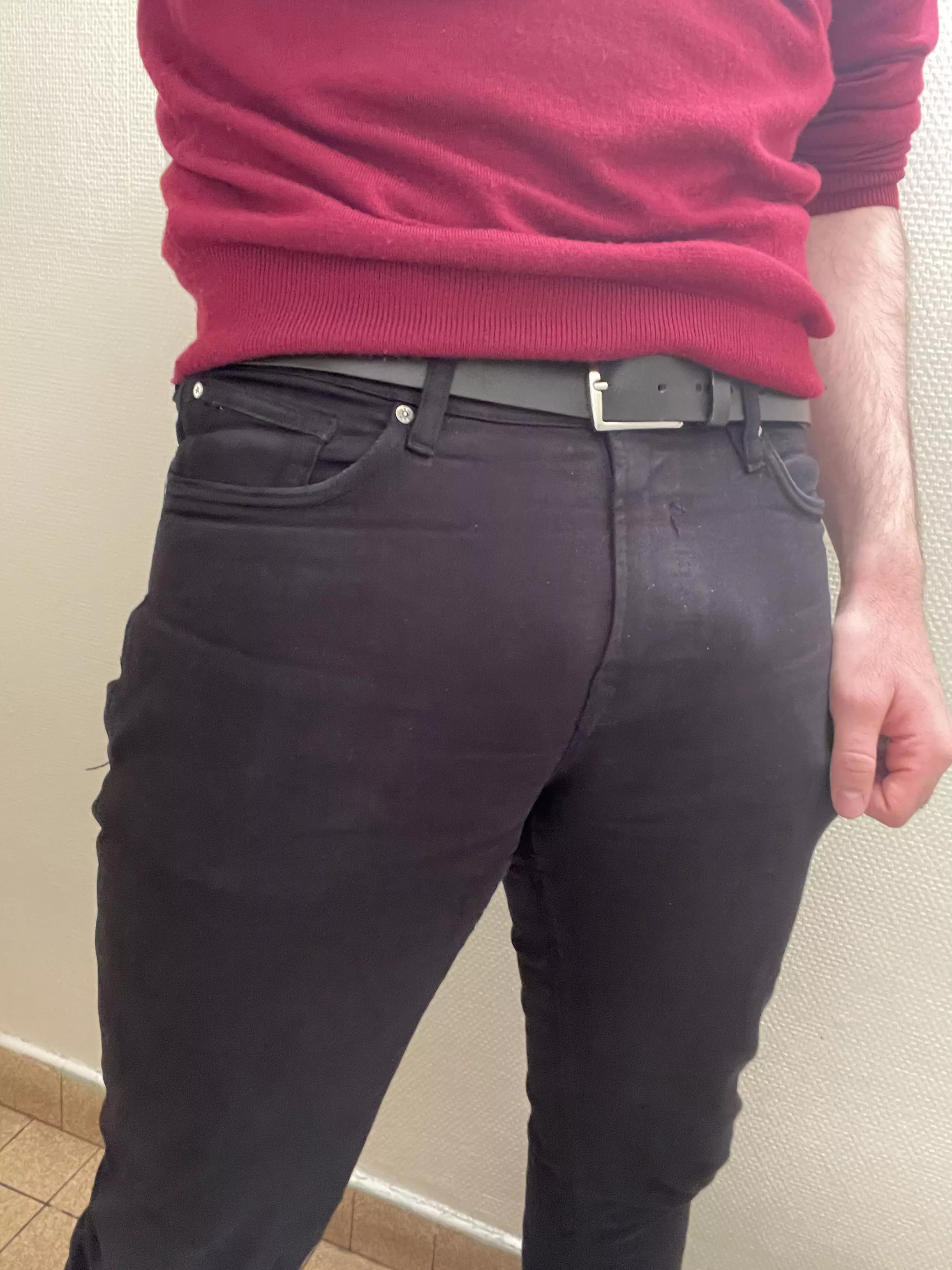 What would you do if you were in my office ? Dm open posted by Alarmed-Rise8448