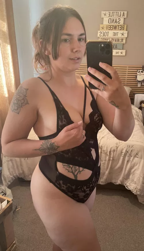 What would you do too me ? ! 😏💋 😈 FREE onlyfans link below 👇 😘❤️ by Emilyjane94